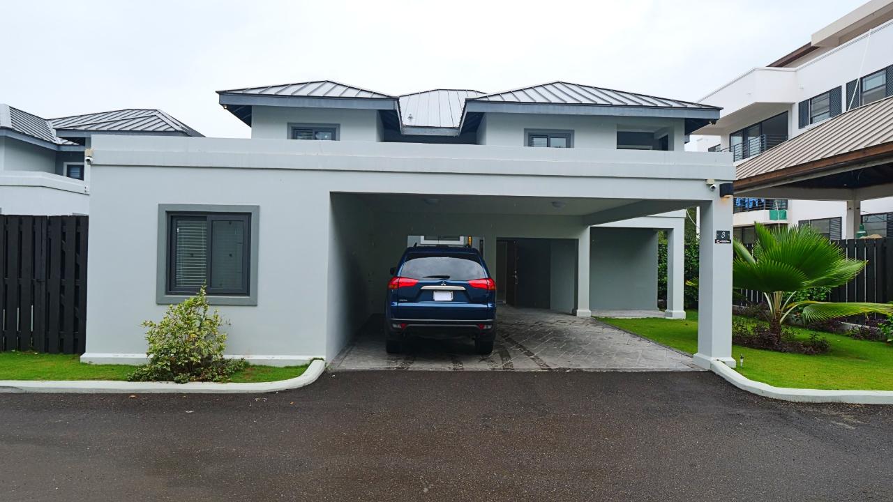 First image of B8-25-27 Millsborough Avenue in Kingston 6, St. Andrew, Jamaica - property is For Rent