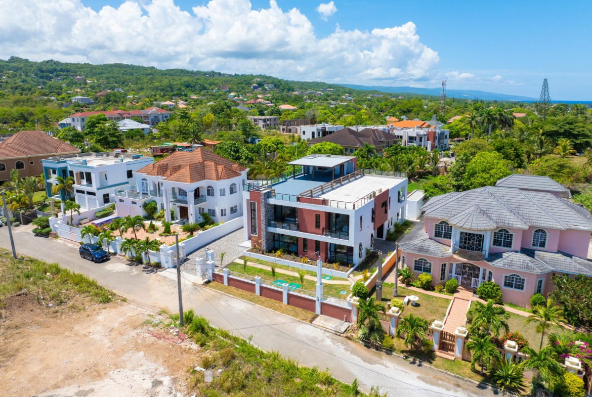 Fifth image of 20 Jamaica Beach in Jamaica Beach, St. Mary, Jamaica - property is For Sale