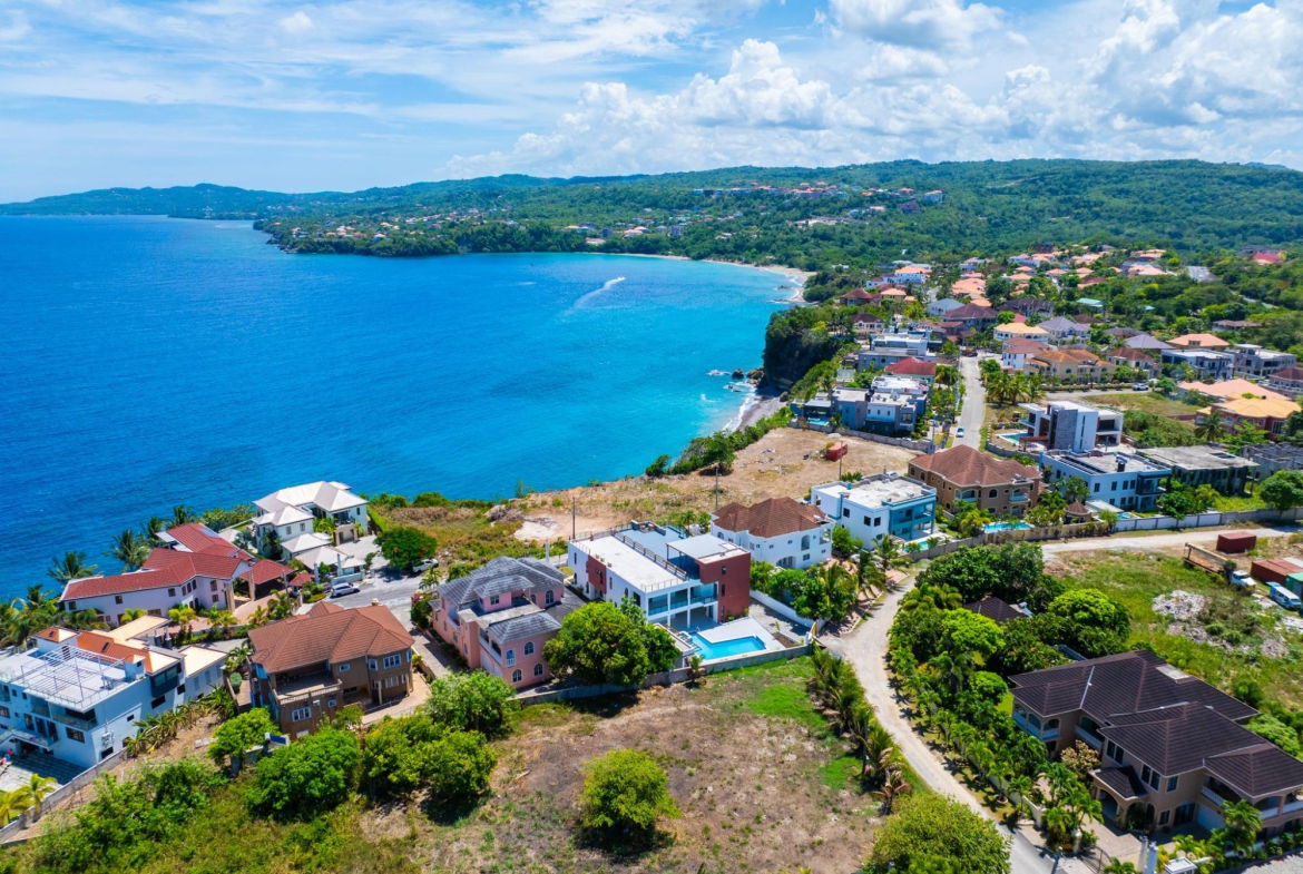 Sixth image of 20 Jamaica Beach in Jamaica Beach, St. Mary, Jamaica - property is For Sale