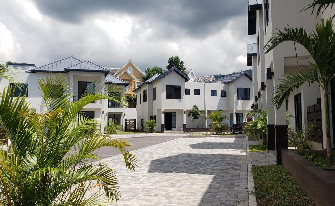 Fourth image of 3- Russell Heights in Kingston 8, St. Andrew, Jamaica - property is For Rent