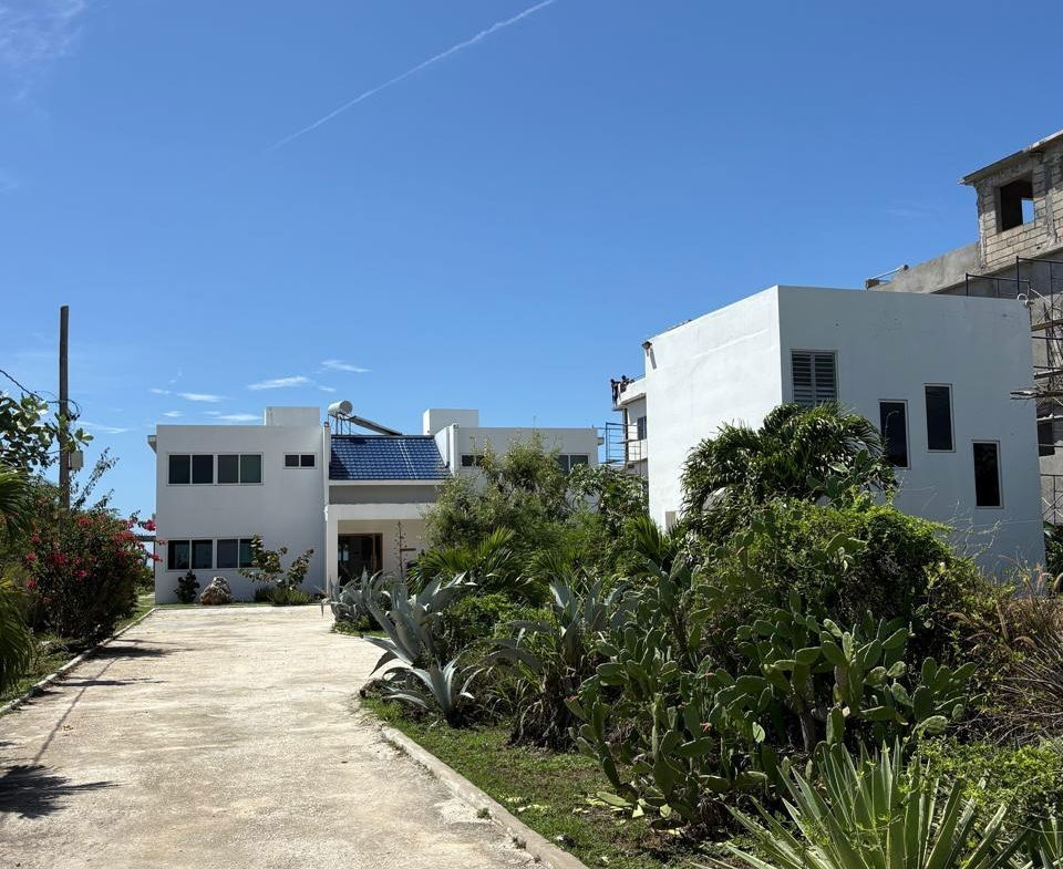 Fourth image of 4 Treasure Beach in Treasure Beach, St. Elizabeth, Jamaica - property is For Sale