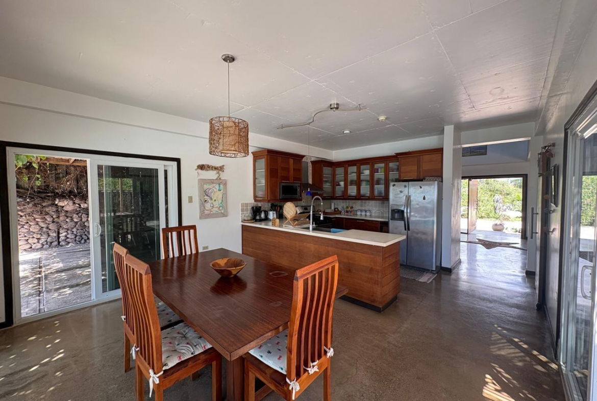 Tenth image of 4 Treasure Beach in Treasure Beach, St. Elizabeth, Jamaica - property is For Sale