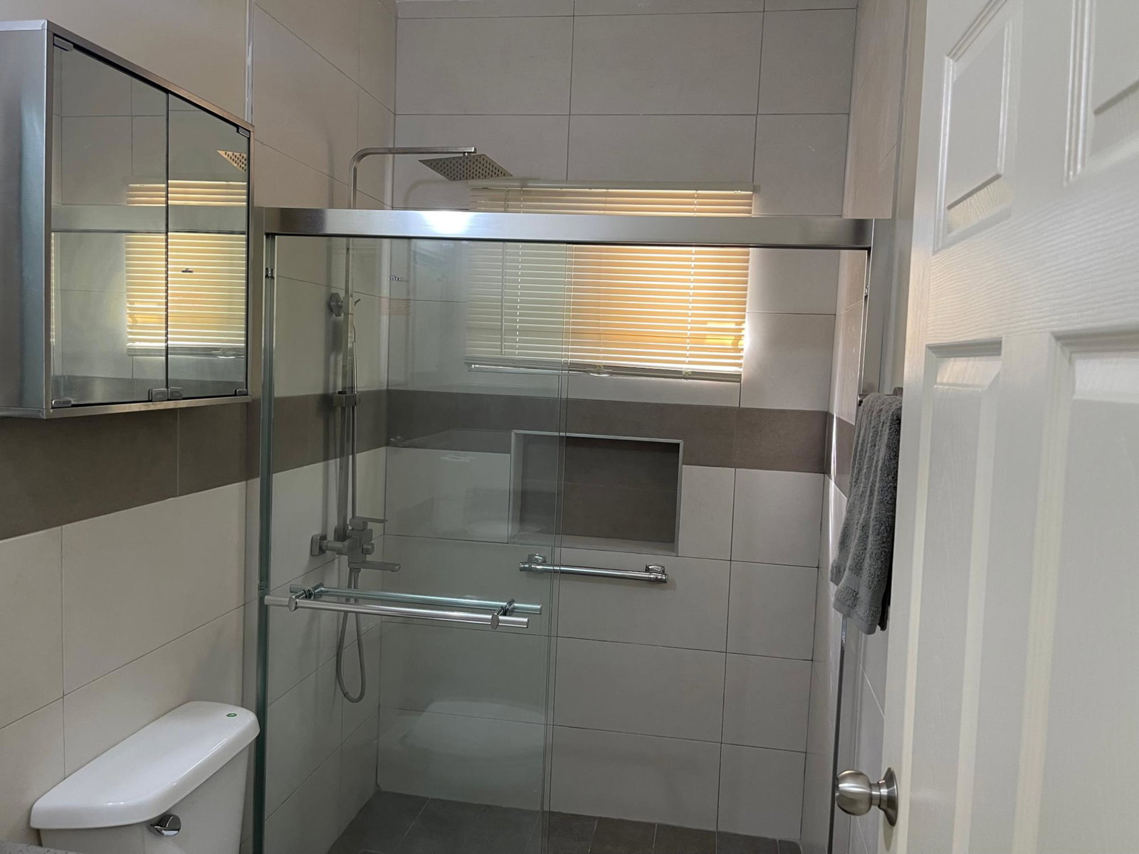 Third image of 2-2 York Castle Avenue in Kingston 6, St. Andrew, Jamaica - property is For Rent