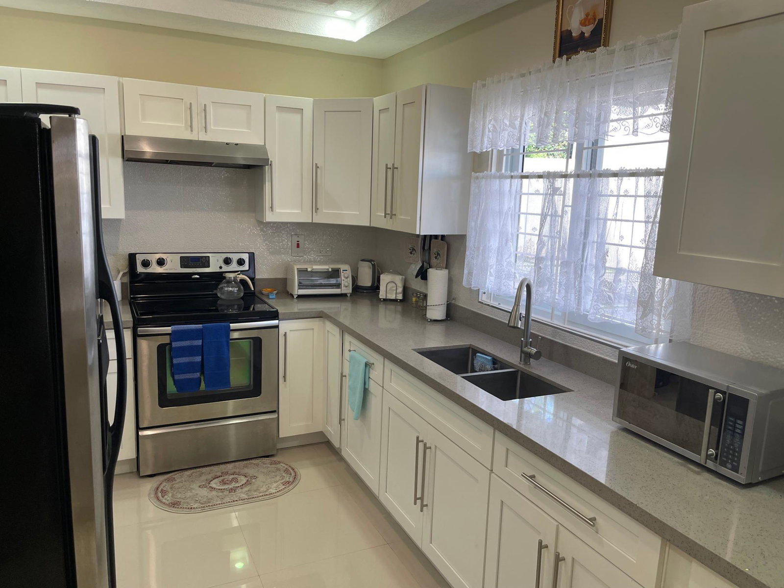 Sixth image of 2-2 York Castle Avenue in Kingston 6, St. Andrew, Jamaica - property is For Rent