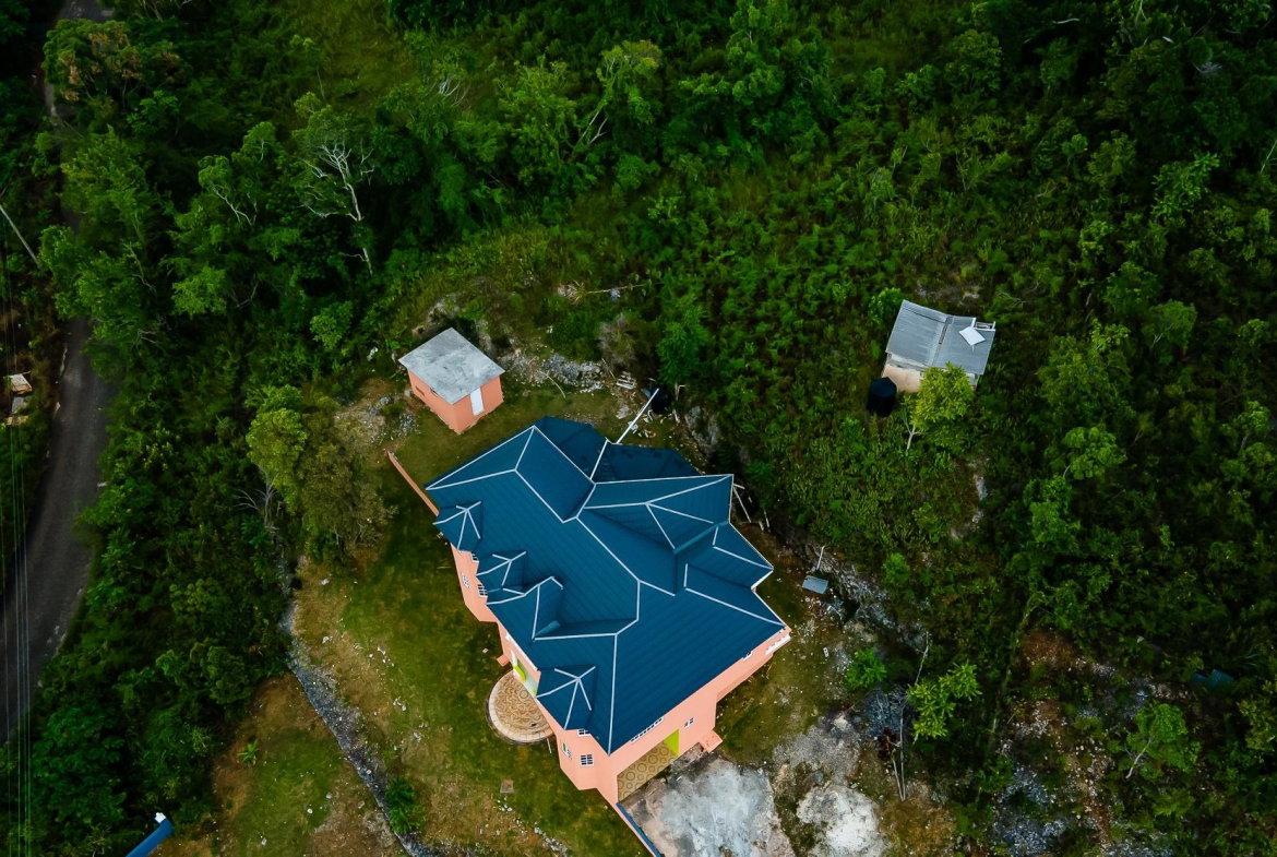 Second image of mt Olivet Malvern, Saint Elizabeth in Malvern, St. Elizabeth, Jamaica - property is For Sale