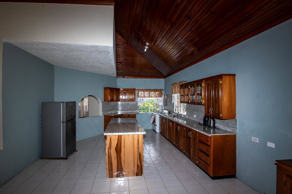 Thirteenth image of mt Olivet Malvern, Saint Elizabeth in Malvern, St. Elizabeth, Jamaica - property is For Sale