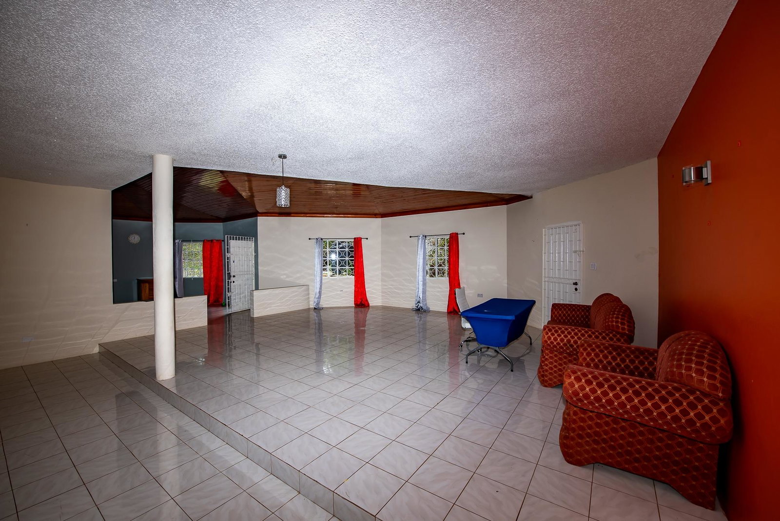 Fifteenth image of mt Olivet Malvern, Saint Elizabeth in Malvern, St. Elizabeth, Jamaica - property is For Sale