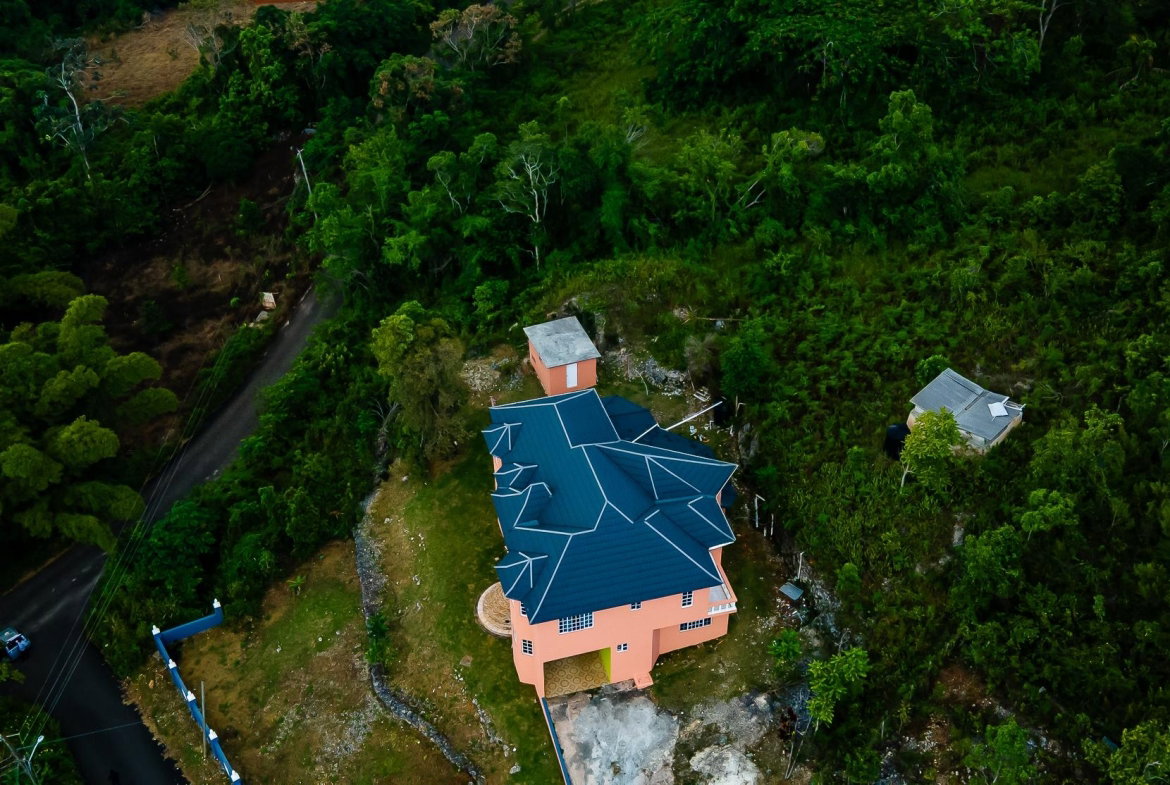 Third image of mt Olivet Malvern, Saint Elizabeth in Malvern, St. Elizabeth, Jamaica - property is For Sale
