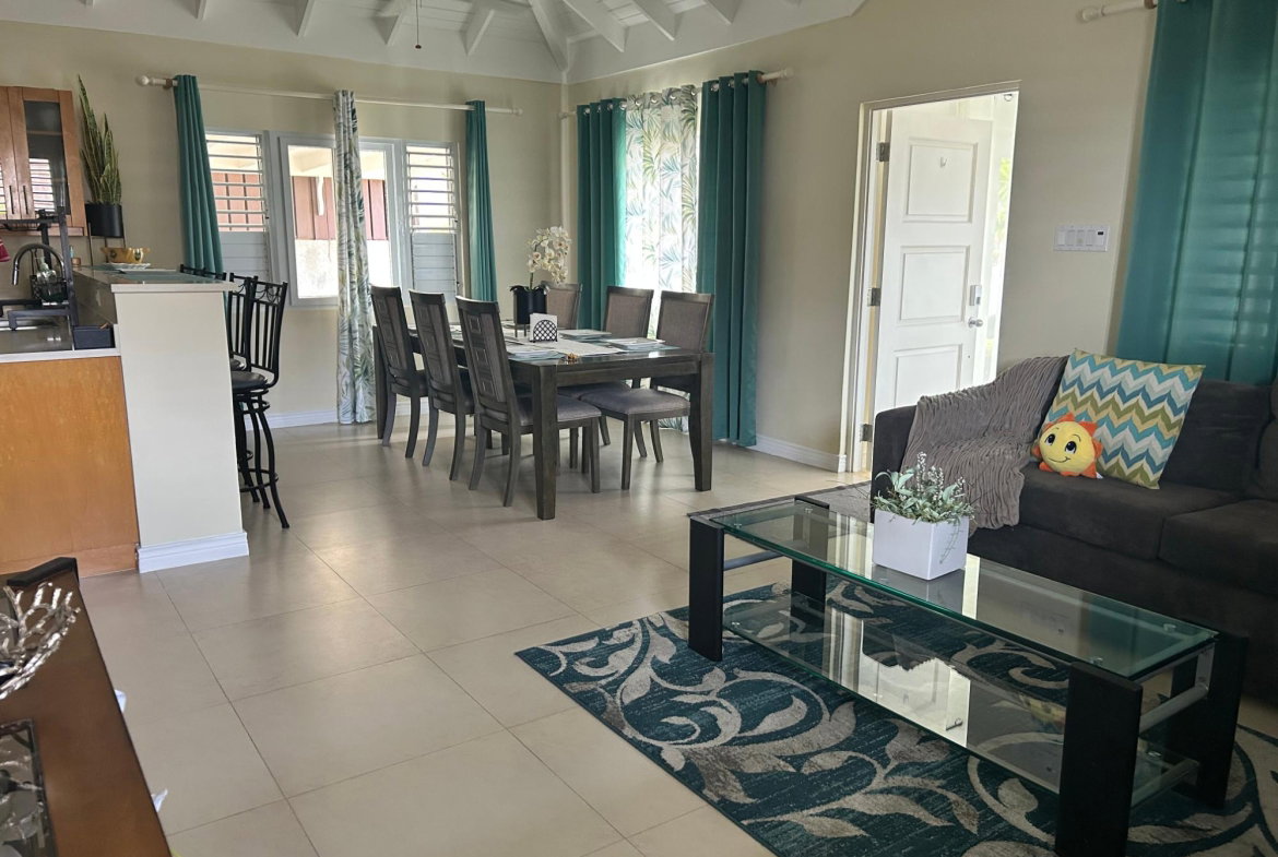 Fourth image of 814 Seagrape, Richmond in Richmond, St. Ann, Jamaica - property is For Rent
