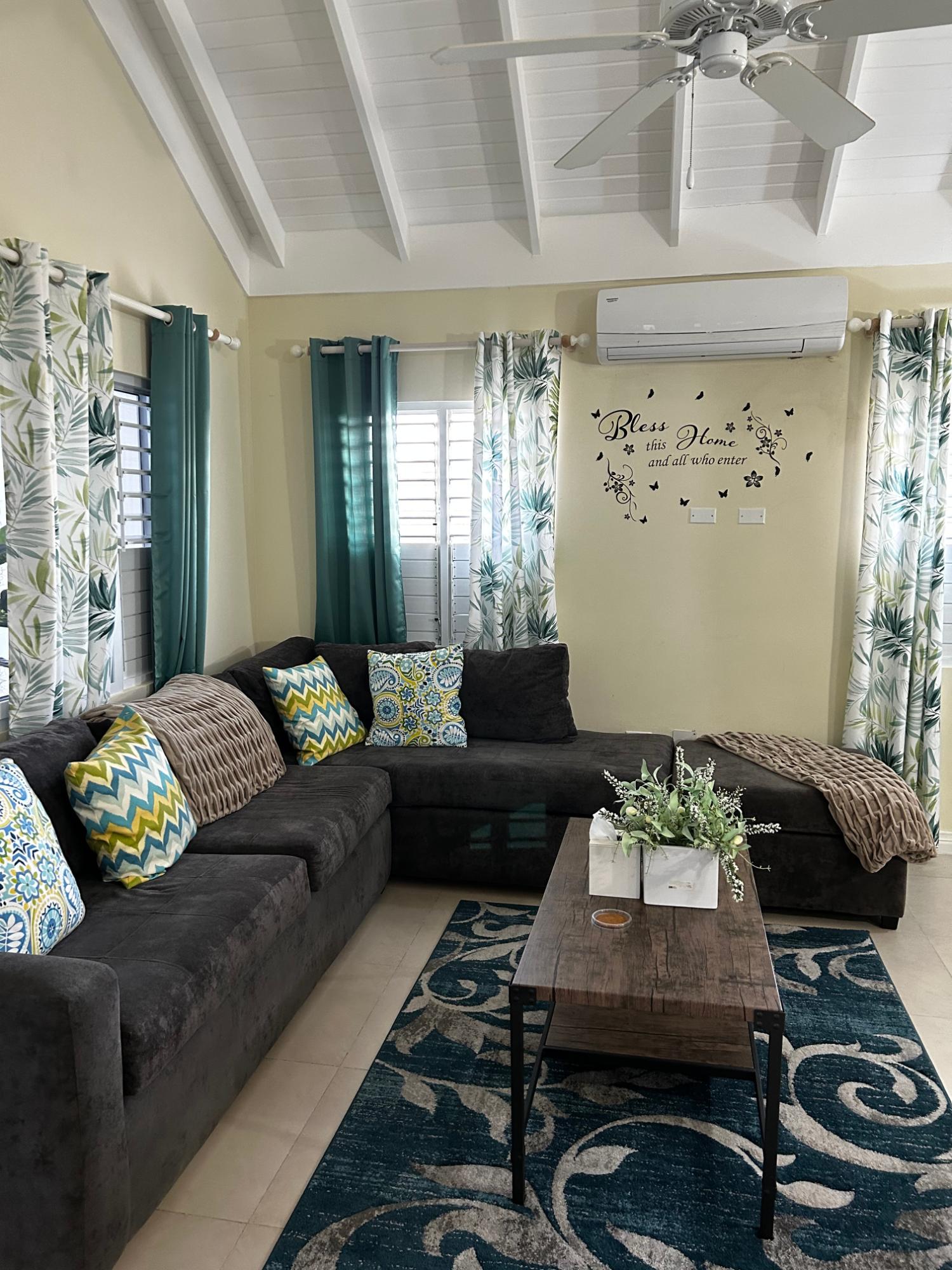 Luxury-Resort-Style-House-for-Rent-at-814-Seagrape-Richmond-St.-Ann-Jamaica Fifth image of 814 Seagrape, Richmond in Richmond, St. Ann, Jamaica - property is For Rent