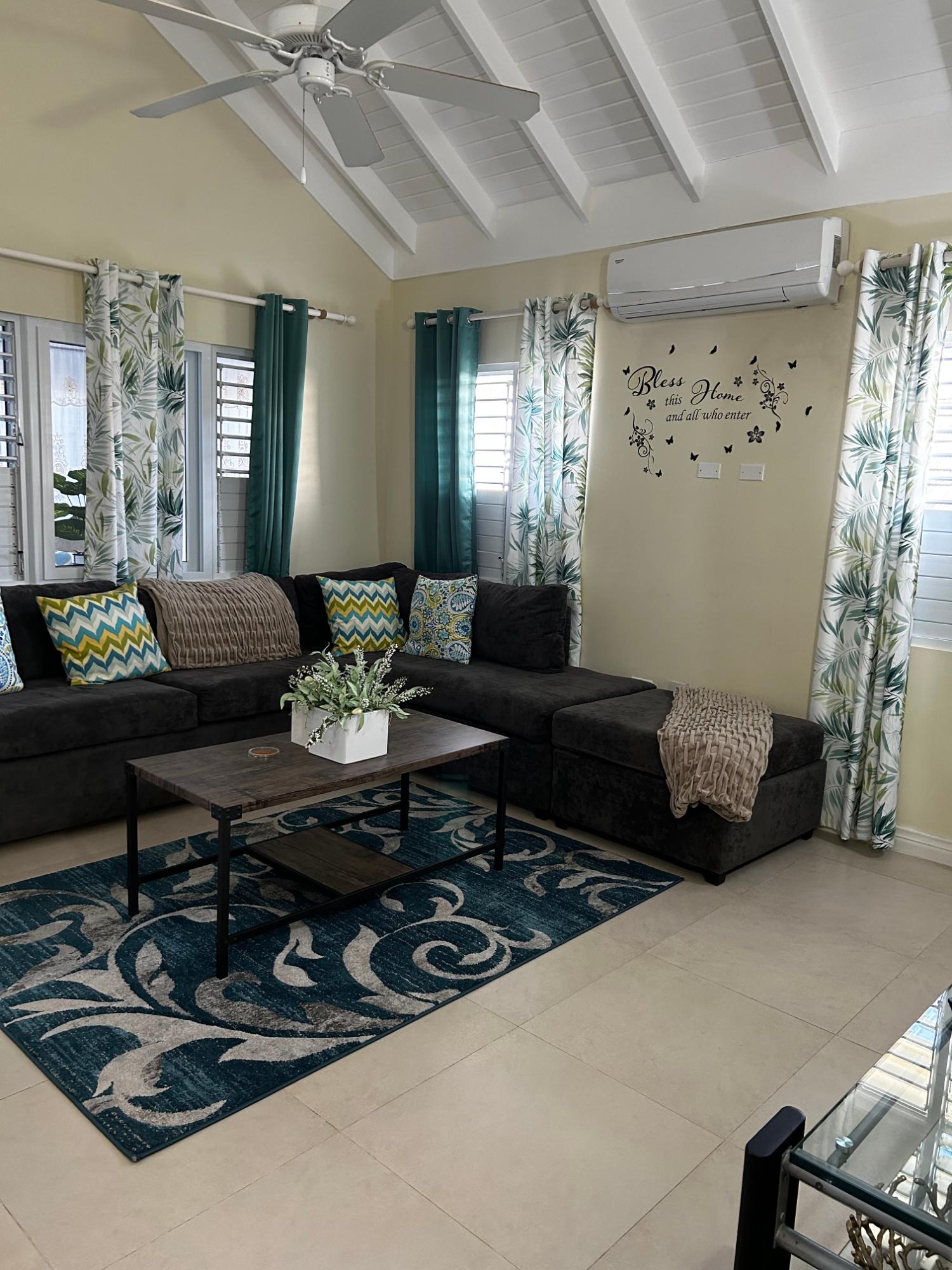 Luxury-Resort-Style-House-for-Rent-at-814-Seagrape-Richmond-St.-Ann-Jamaica Sixth image of 814 Seagrape, Richmond in Richmond, St. Ann, Jamaica - property is For Rent