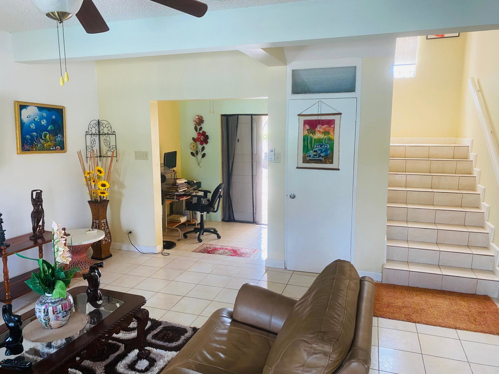 Eleventh image of #3-1067 s. Berlin Ave., Ironshore in Ironshore, St. James, Jamaica - property is For Rent