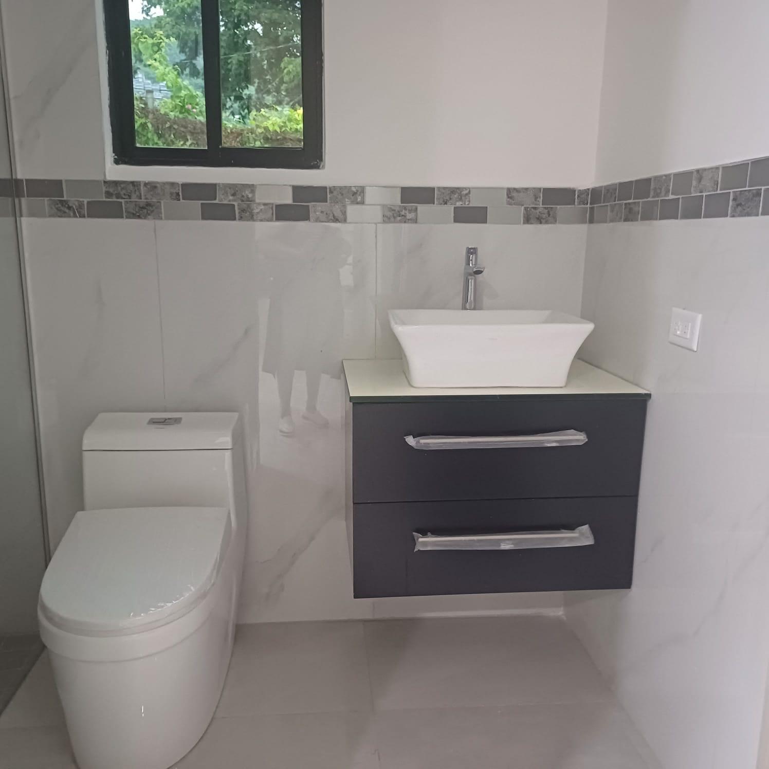 Seventh image of 11-5 Farringdon Heights, Kings in Kingston 6, St. Andrew, Jamaica - property is For Sale