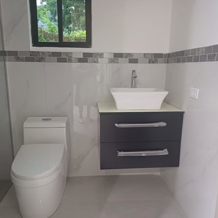 Seventh image of 11-5 Farringdon Heights, Kings in Kingston 6, St. Andrew, Jamaica - property is For Sale