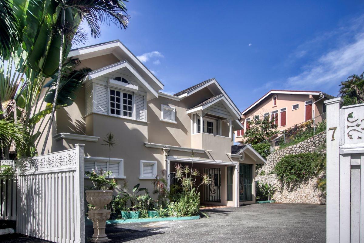 Luxury-Villa-for-Sale-in-Bracknell-Estates-Jacks-Hill-Kingston-Jamaica Second image of 7-2 Bracknell Avenue in Kingston 6, St. Andrew, Jamaica - property is For Sale