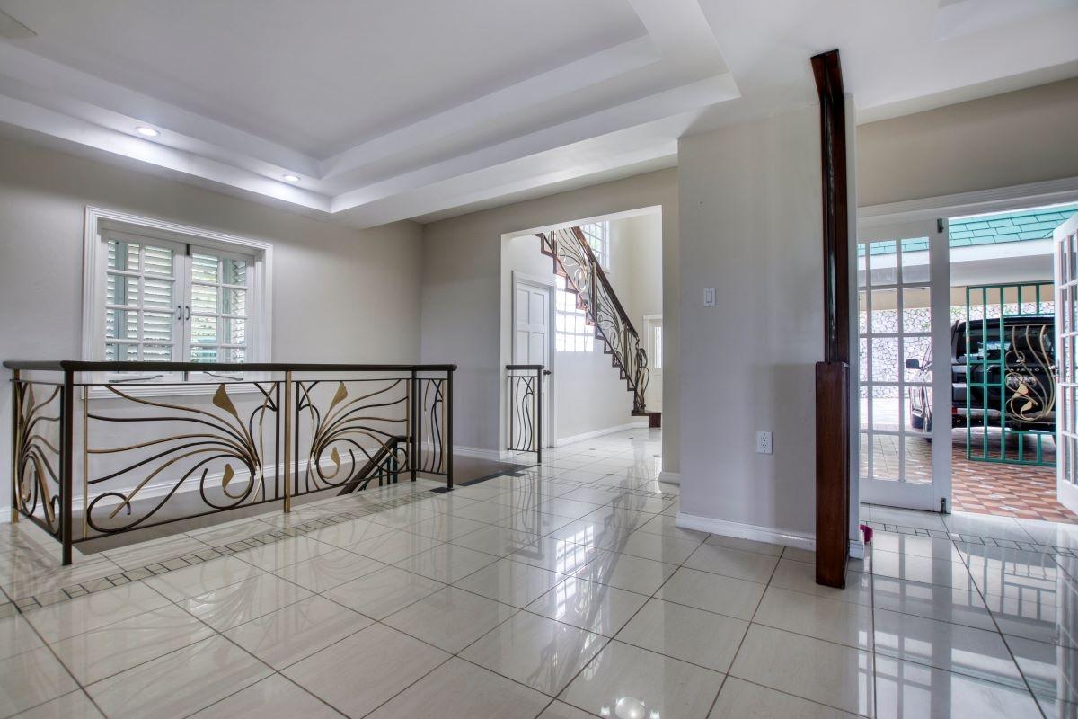 Luxury-Villa-for-Sale-in-Bracknell-Estates-Jacks-Hill-Kingston-Jamaica Seventh image of 7-2 Bracknell Avenue in Kingston 6, St. Andrew, Jamaica - property is For Sale