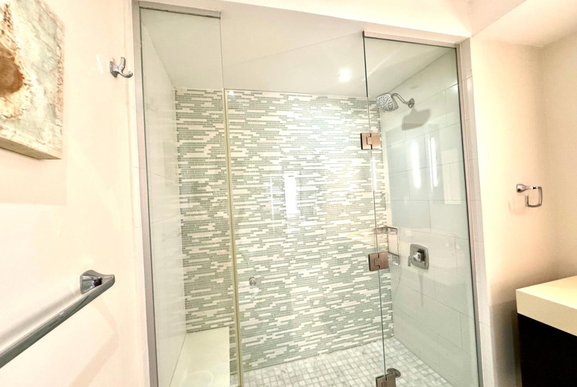 Sixteenth image of 10- Westport, Freeport in Montego Bay, St. James, Jamaica - property is For Rent