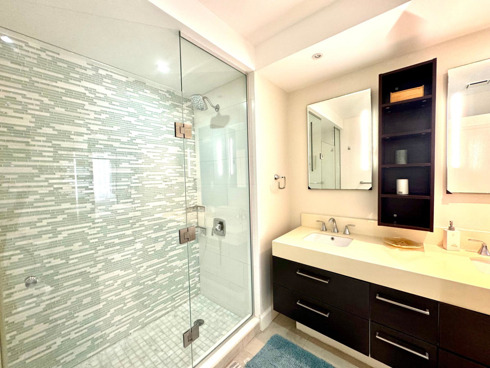 Seventeenth image of 10- Westport, Freeport in Montego Bay, St. James, Jamaica - property is For Rent