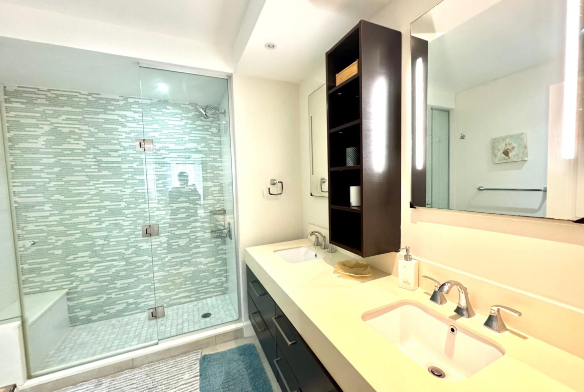 Nineteenth image of 10- Westport, Freeport in Montego Bay, St. James, Jamaica - property is For Rent