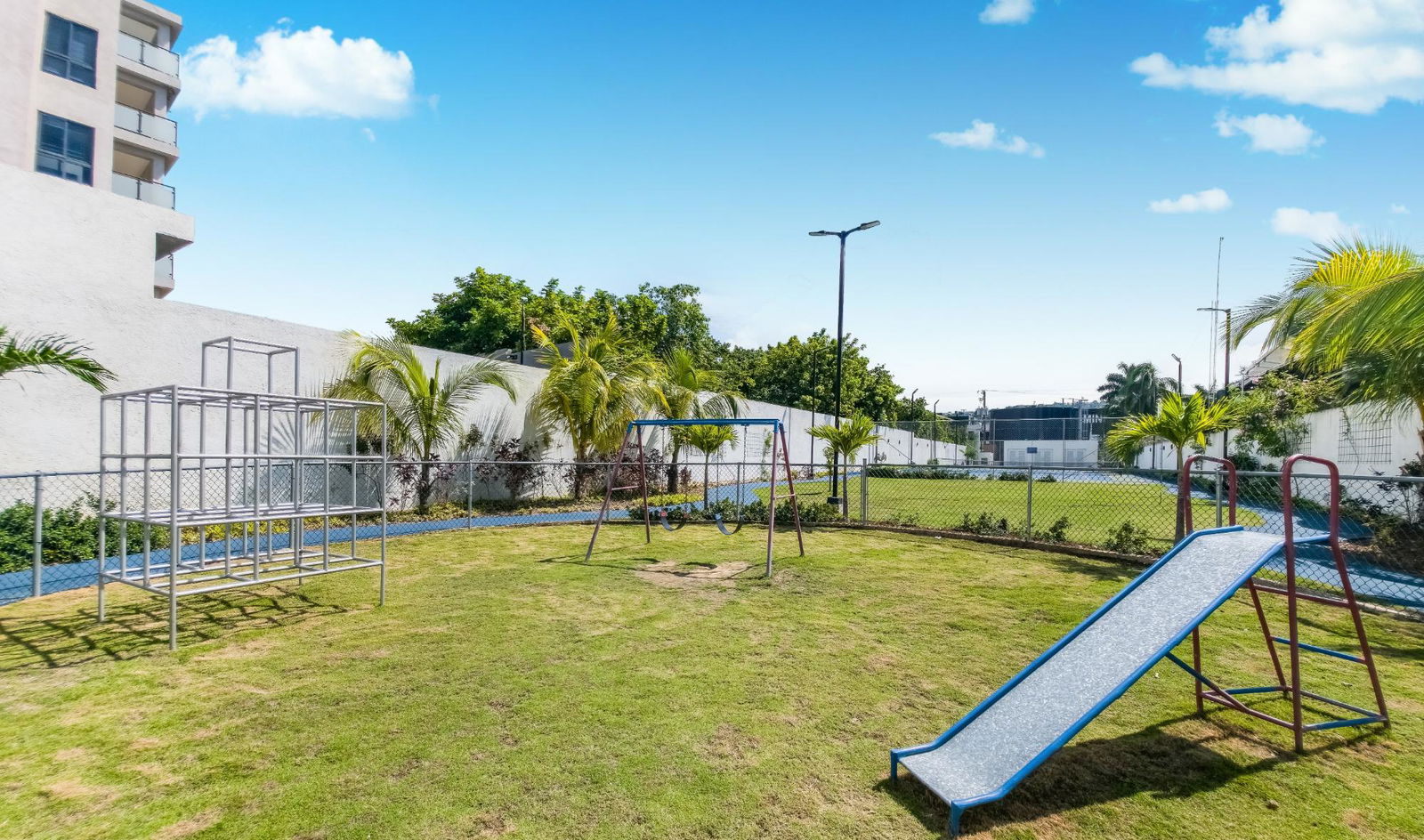 Fourteenth image of 108-4 Musgrave Avenue in Kingston 5, St. Andrew, Jamaica - property is For Rent