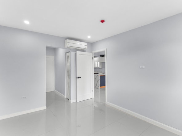 Ninth image of 403-12 Dulwich Drive in Kingston 8, St. Andrew, Jamaica - property is For Rent