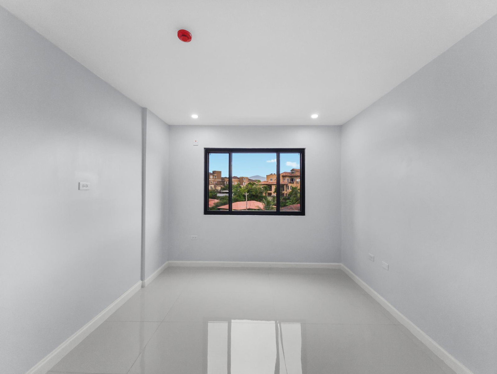 Tenth image of 403-12 Dulwich Drive in Kingston 8, St. Andrew, Jamaica - property is For Rent