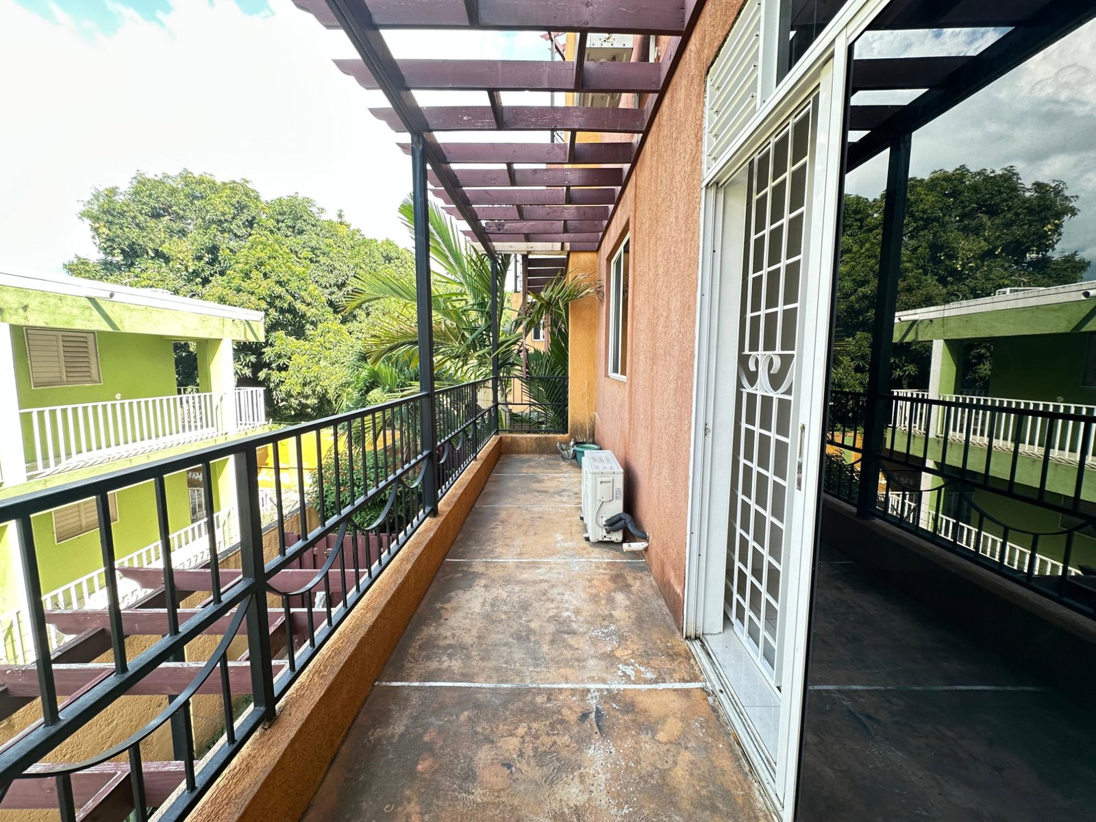 Sixth image of Apt. B4-8 Dorsetshire Avenue in Kingston 8, St. Andrew, Jamaica - property is For Rent