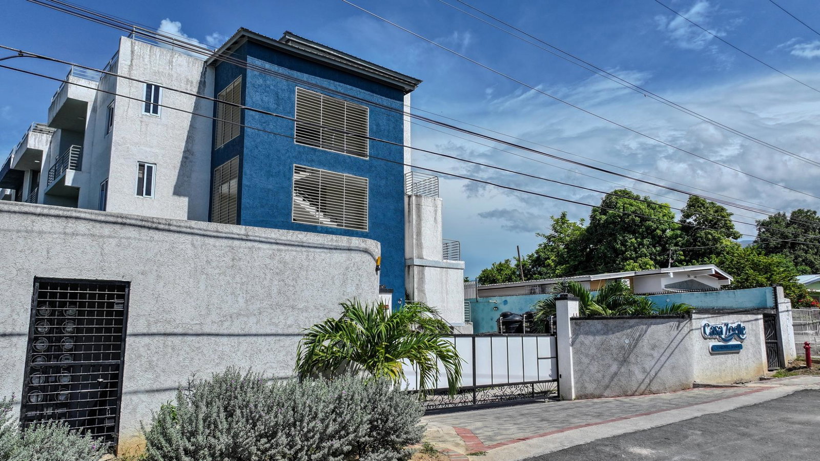 Twenty-First image of 4 Farewell av 4 Casa Zoelle in Kingston 19, St. Andrew, Jamaica - property is For Sale