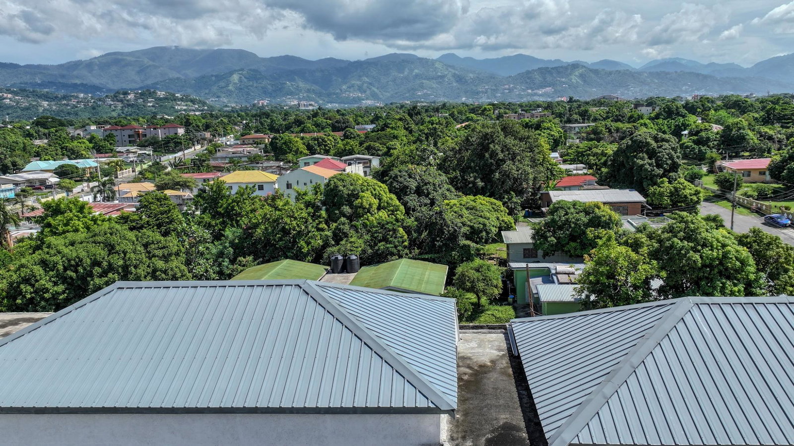 Twenty-Fourth image of 4 Farewell av 4 Casa Zoelle in Kingston 19, St. Andrew, Jamaica - property is For Sale