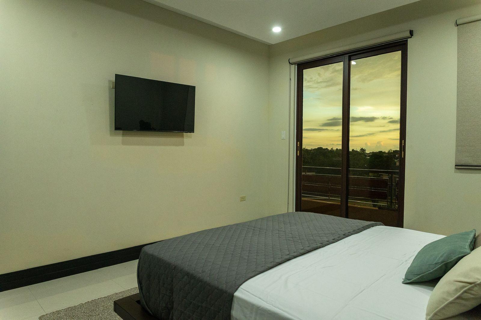 Sixth image of 41 Paddington Terrace in Kingston 6, St. Andrew, Jamaica - property is For Rent