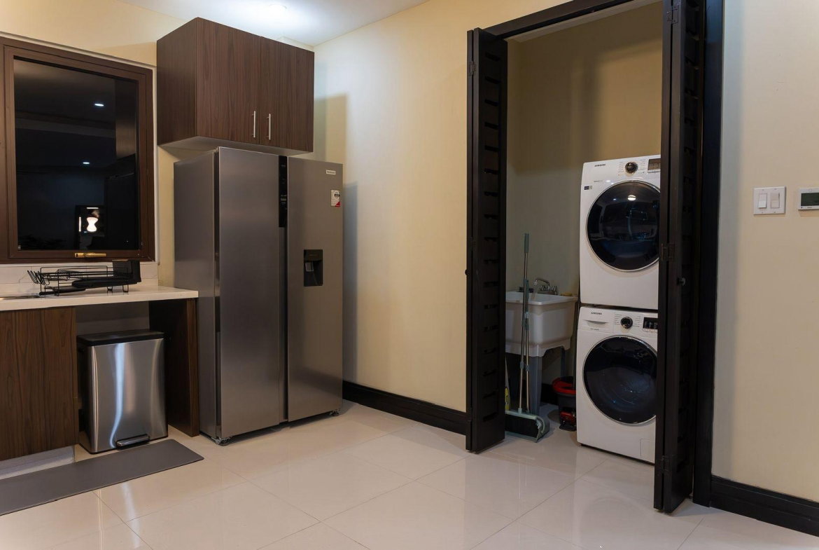 Seventh image of 41 Paddington Terrace in Kingston 6, St. Andrew, Jamaica - property is For Rent