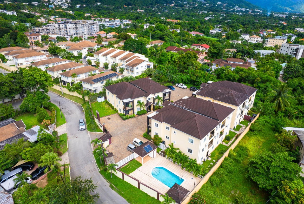 Fifteenth image of 4-3 Durie Drive in Kingston 8, St. Andrew, Jamaica - property is For Rent