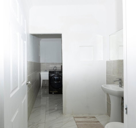 Thirteenth image of 220 Red Hills Road in Kingston 19, St. Andrew, Jamaica - property is For Rent