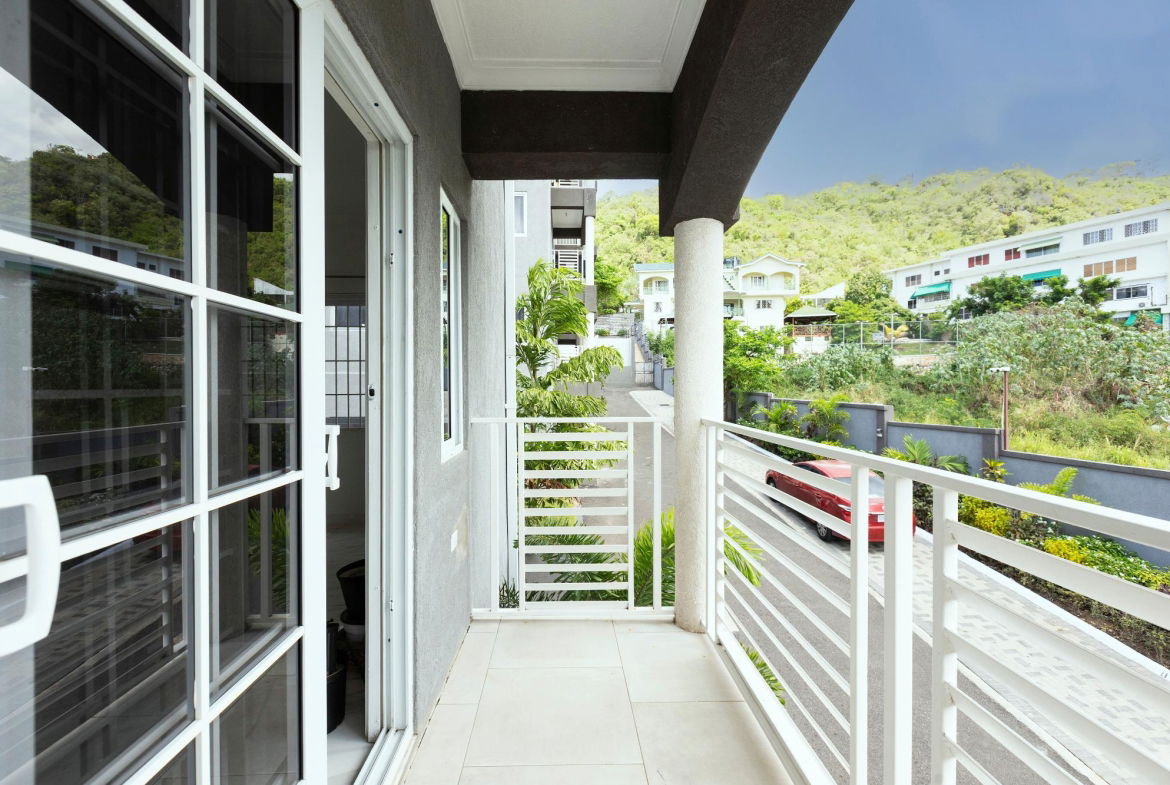 Fifteenth image of 220 Red Hills Road in Kingston 19, St. Andrew, Jamaica - property is For Rent