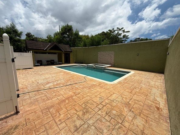 Twenty-Fourth image of 11-3 Washington Drive in Kingston 8, St. Andrew, Jamaica - property is For Rent