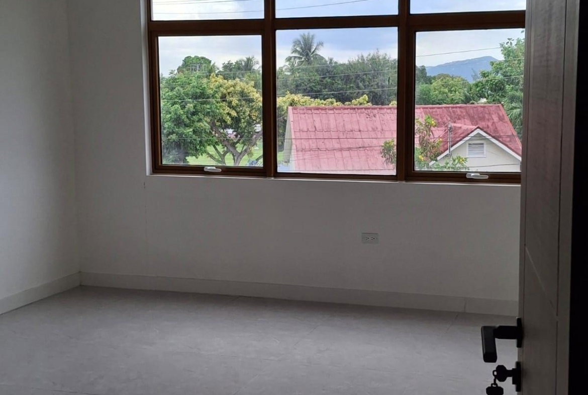 Seventh image of 101-30 Wellington Drive in Kingston 6, St. Andrew, Jamaica - property is For Rent