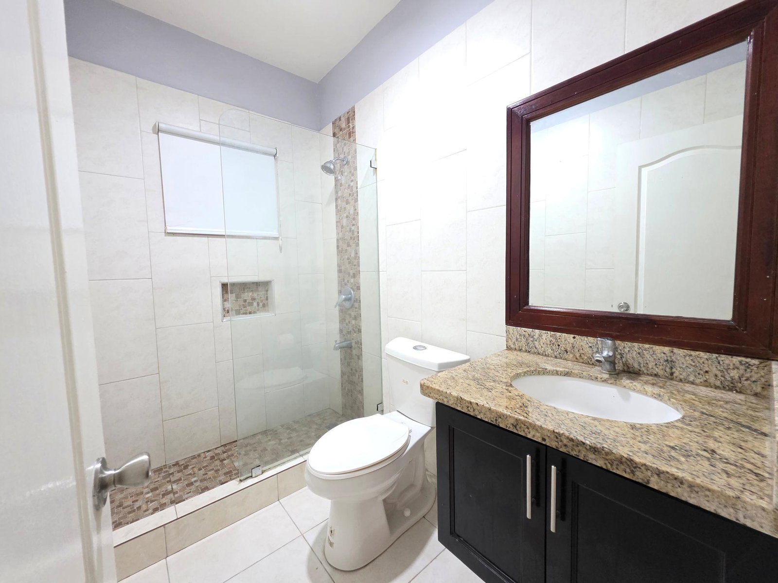 Modern-2-Bedroom-Apartment-for-Rent-in-Merrivale-St.-Andrew-Jamaica Fifteenth image of 5-21 Edinburgh Avenue in Kingston 8, St. Andrew, Jamaica - property is For Rent