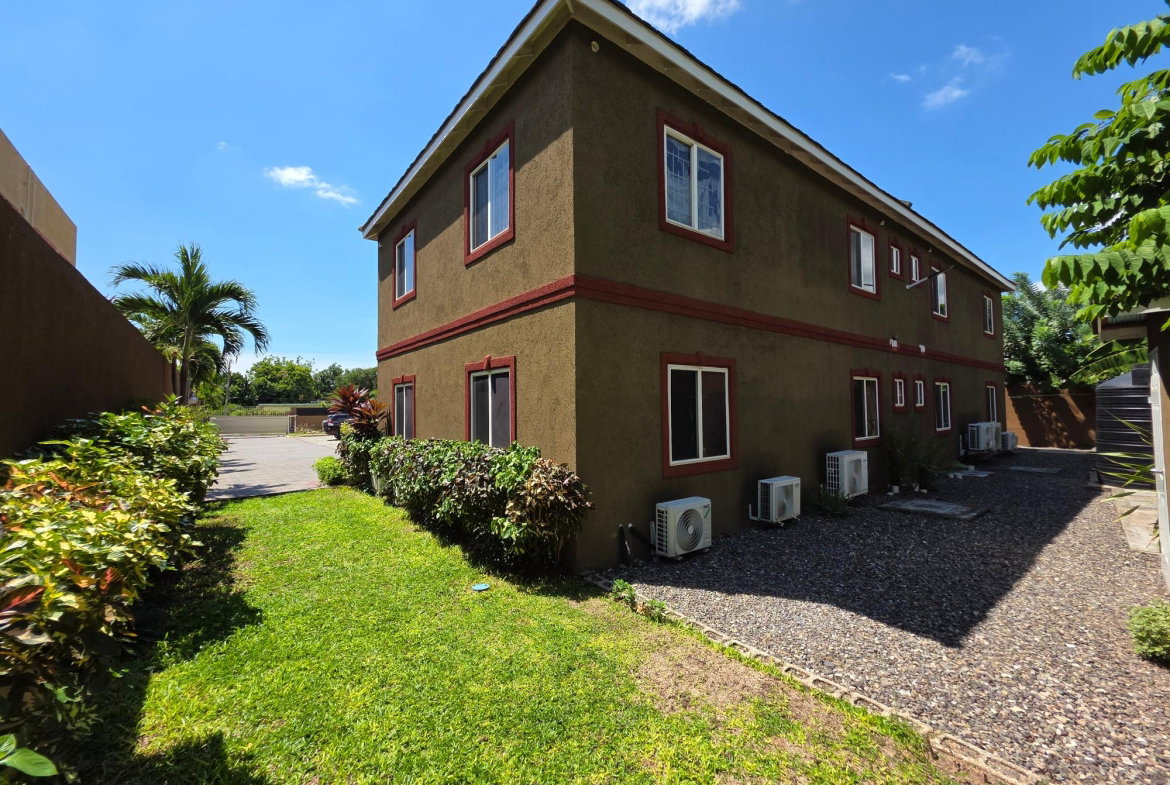 Twenty-Second image of 5-21 Edinburgh Avenue in Kingston 8, St. Andrew, Jamaica - property is For Rent