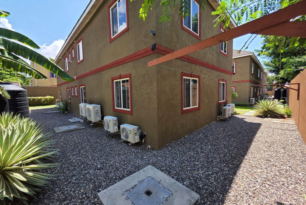 Twenty-Fifth image of 5-21 Edinburgh Avenue in Kingston 8, St. Andrew, Jamaica - property is For Rent