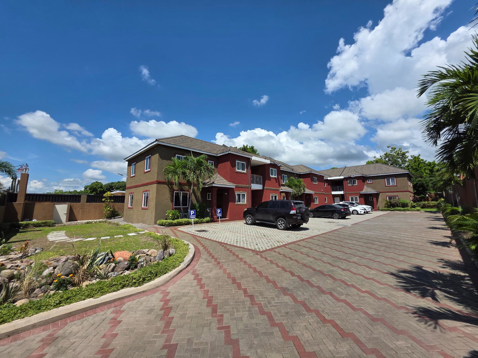 Modern-2-Bedroom-Apartment-for-Rent-in-Merrivale-St.-Andrew-Jamaica Twenty-Eighth image of 5-21 Edinburgh Avenue in Kingston 8, St. Andrew, Jamaica - property is For Rent