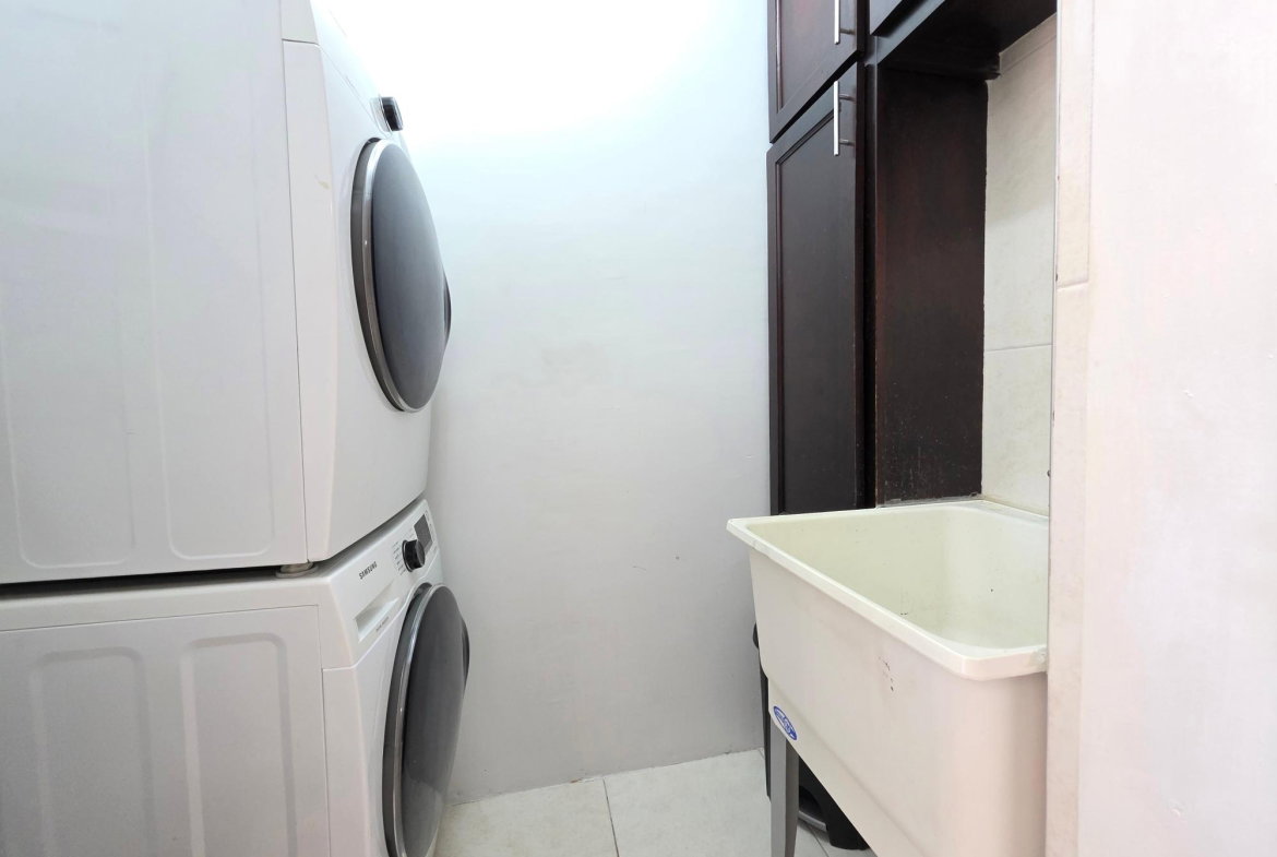 Tenth image of 5-21 Edinburgh Avenue in Kingston 8, St. Andrew, Jamaica - property is For Rent