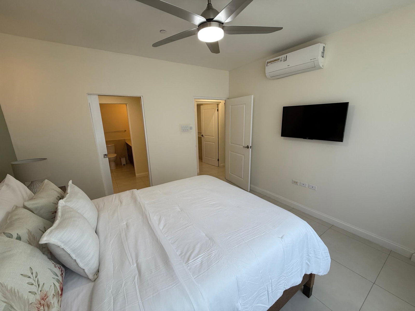 Fifteenth image of A406-4 Musgrave Avenue, Kingston in Kingston 5, St. Andrew, Jamaica - property is For Rent