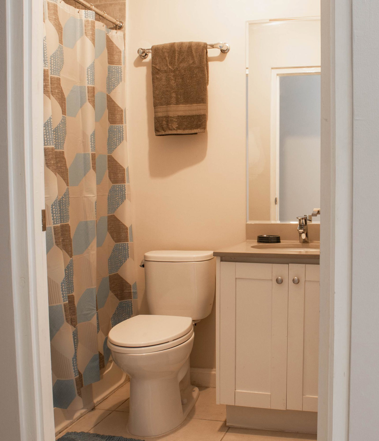 Twentieth image of 211-6 Comlin Bank Road in Kingston 5, St. Andrew, Jamaica - property is For Rent