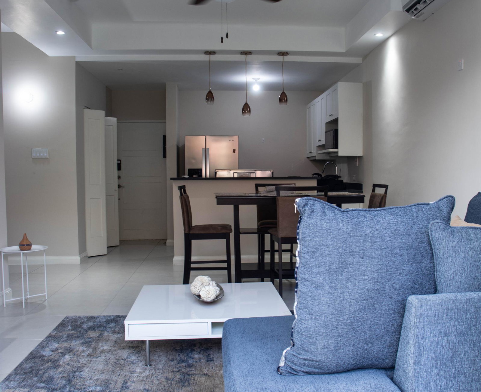 Third image of 211-6 Comlin Bank Road in Kingston 5, St. Andrew, Jamaica - property is For Rent