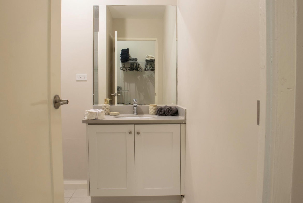 Seventh image of 211-6 Comlin Bank Road in Kingston 5, St. Andrew, Jamaica - property is For Rent