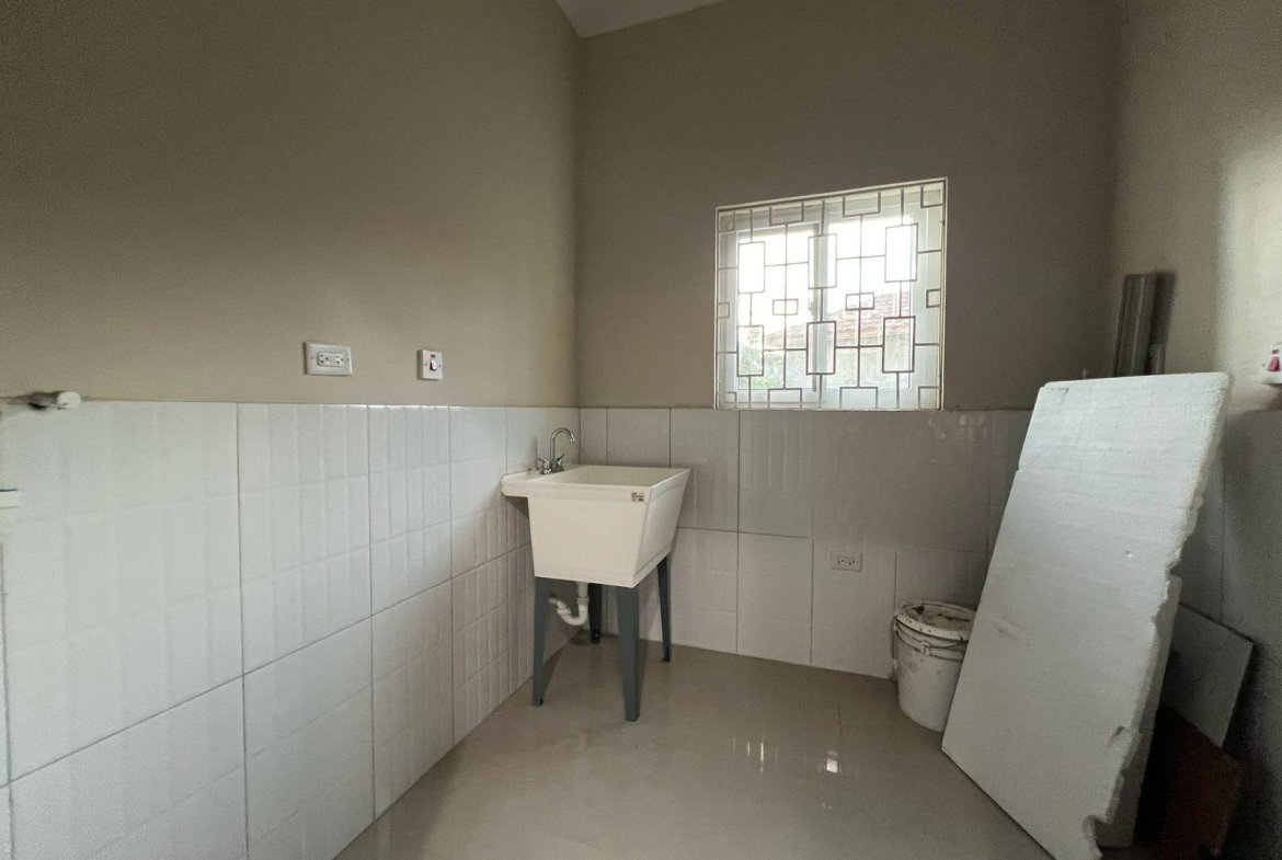 Twelfth image of 5-19 Roehampton Drive in Kingston 19, St. Andrew, Jamaica - property is For Rent