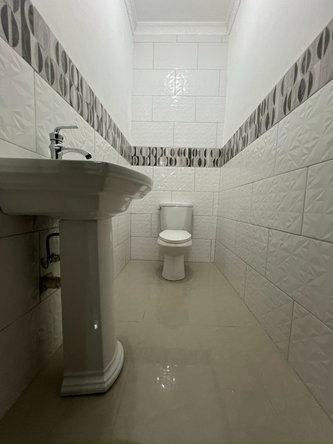 Seventh image of 5-19 Roehampton Drive in Kingston 19, St. Andrew, Jamaica - property is For Rent