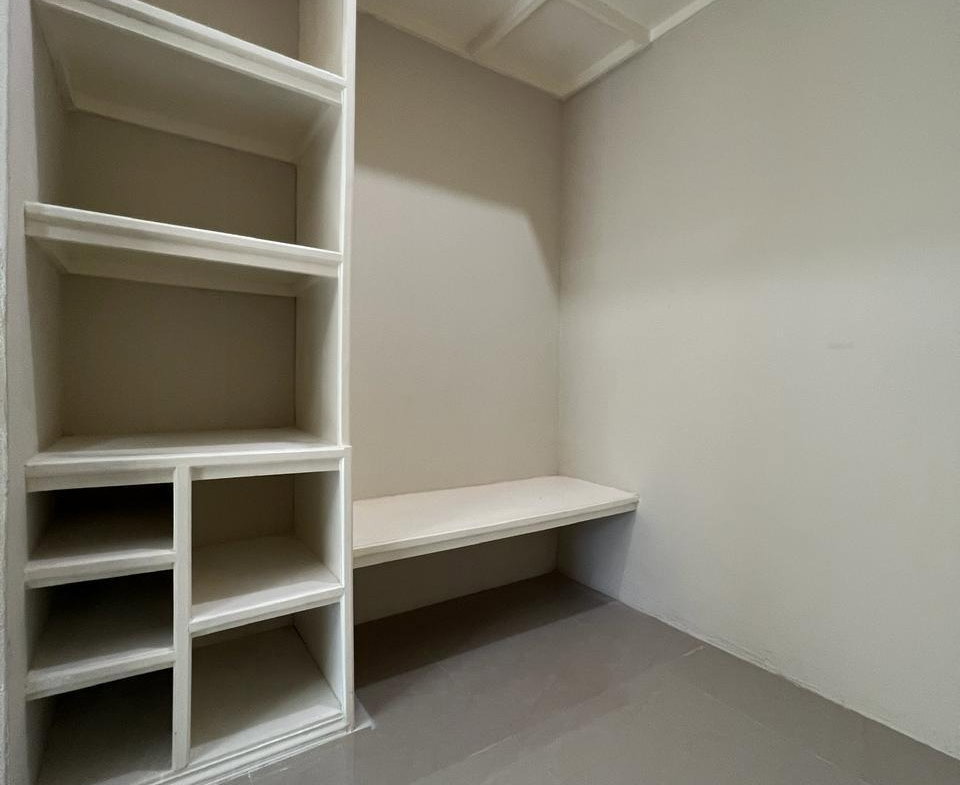 Ninth image of 5-19 Roehampton Drive in Kingston 19, St. Andrew, Jamaica - property is For Rent