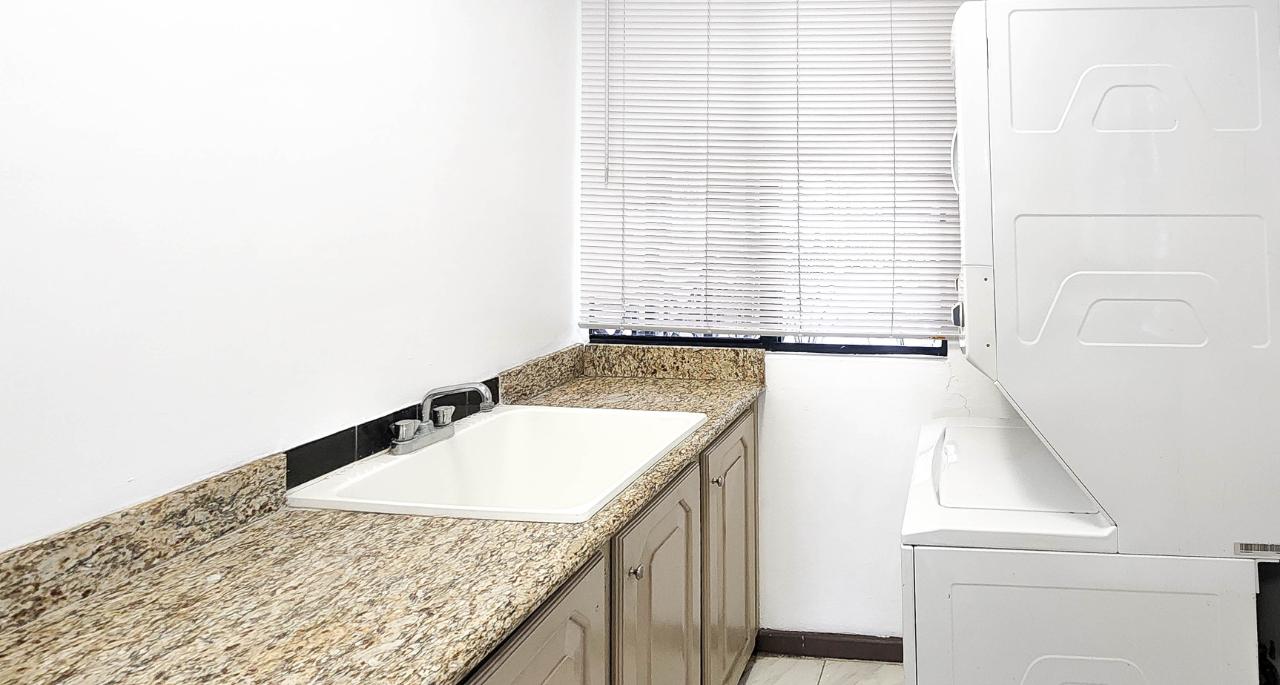 Sixth image of 207-1 Caribbean Close in Kingston 5, St. Andrew, Jamaica - property is For Rent