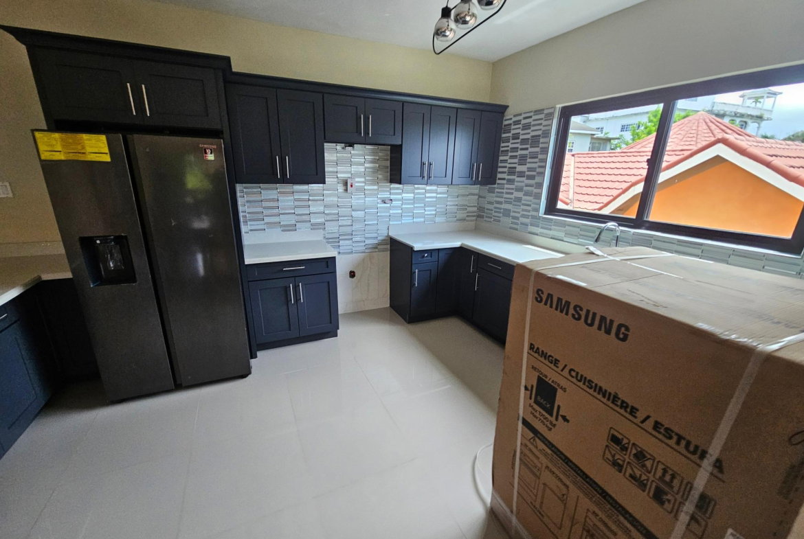 Seventeenth image of 2b--604 Westgate Walk in Westgate Hills, St. James, Jamaica - property is For Rent